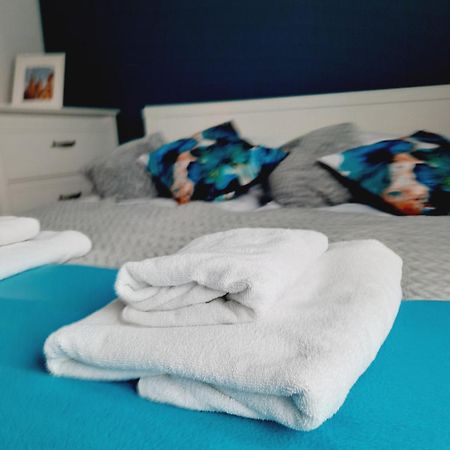 Apartament Z Podziemnym Parkingiem Ulica Wroclawska Krakau Buitenkant foto