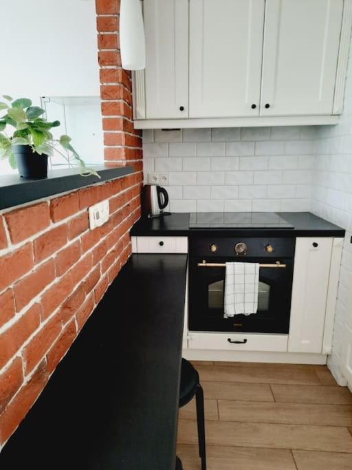 Apartament Z Podziemnym Parkingiem Ulica Wroclawska Krakau Buitenkant foto