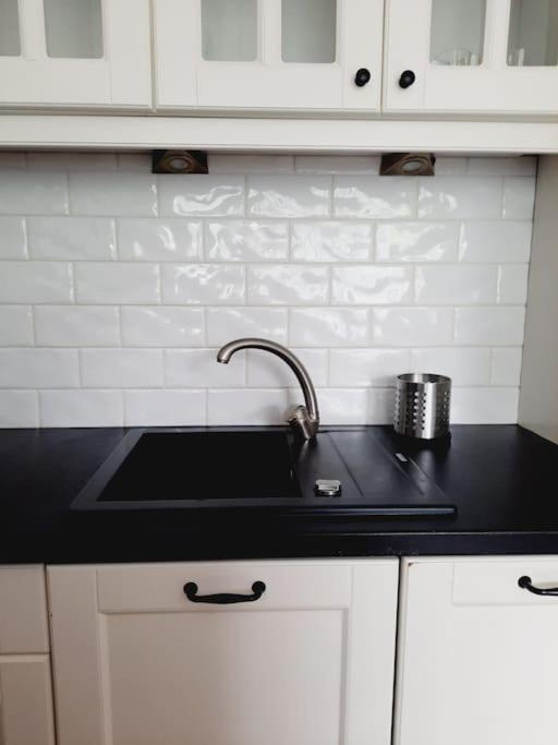 Apartament Z Podziemnym Parkingiem Ulica Wroclawska Krakau Buitenkant foto