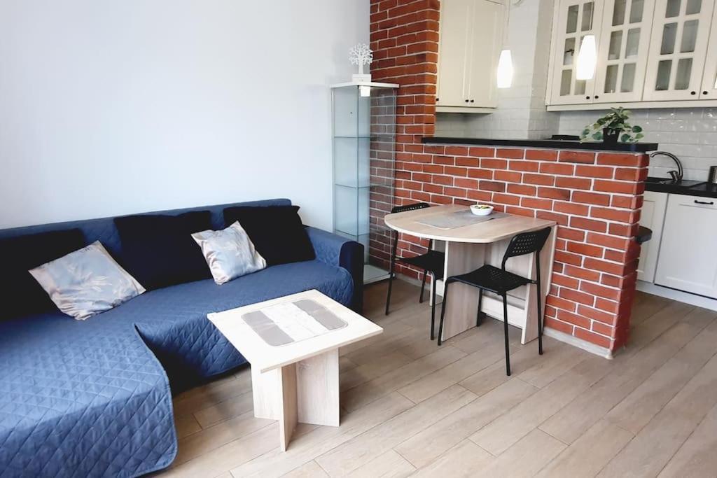 Apartament Z Podziemnym Parkingiem Ulica Wroclawska Krakau Buitenkant foto